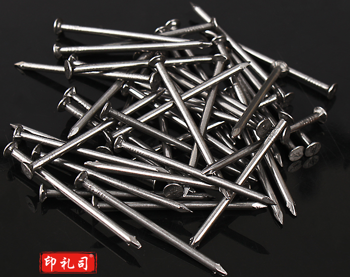 园钉1.2*16/ 20公斤/件 1公斤/包/钉子