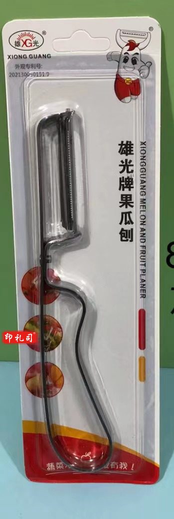 不锈钢削皮刀  规格：15厘米*1厘米   单位：把