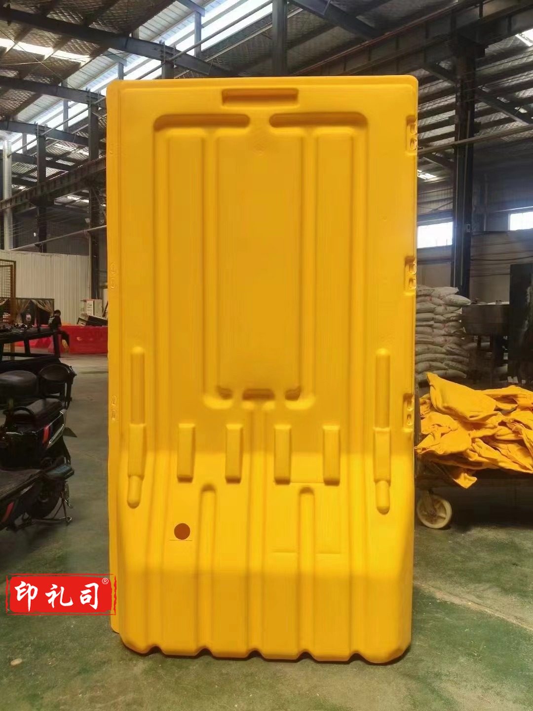 1.8米高注水围栏市政围挡施工围栏水马围栏三孔水马隔离墩