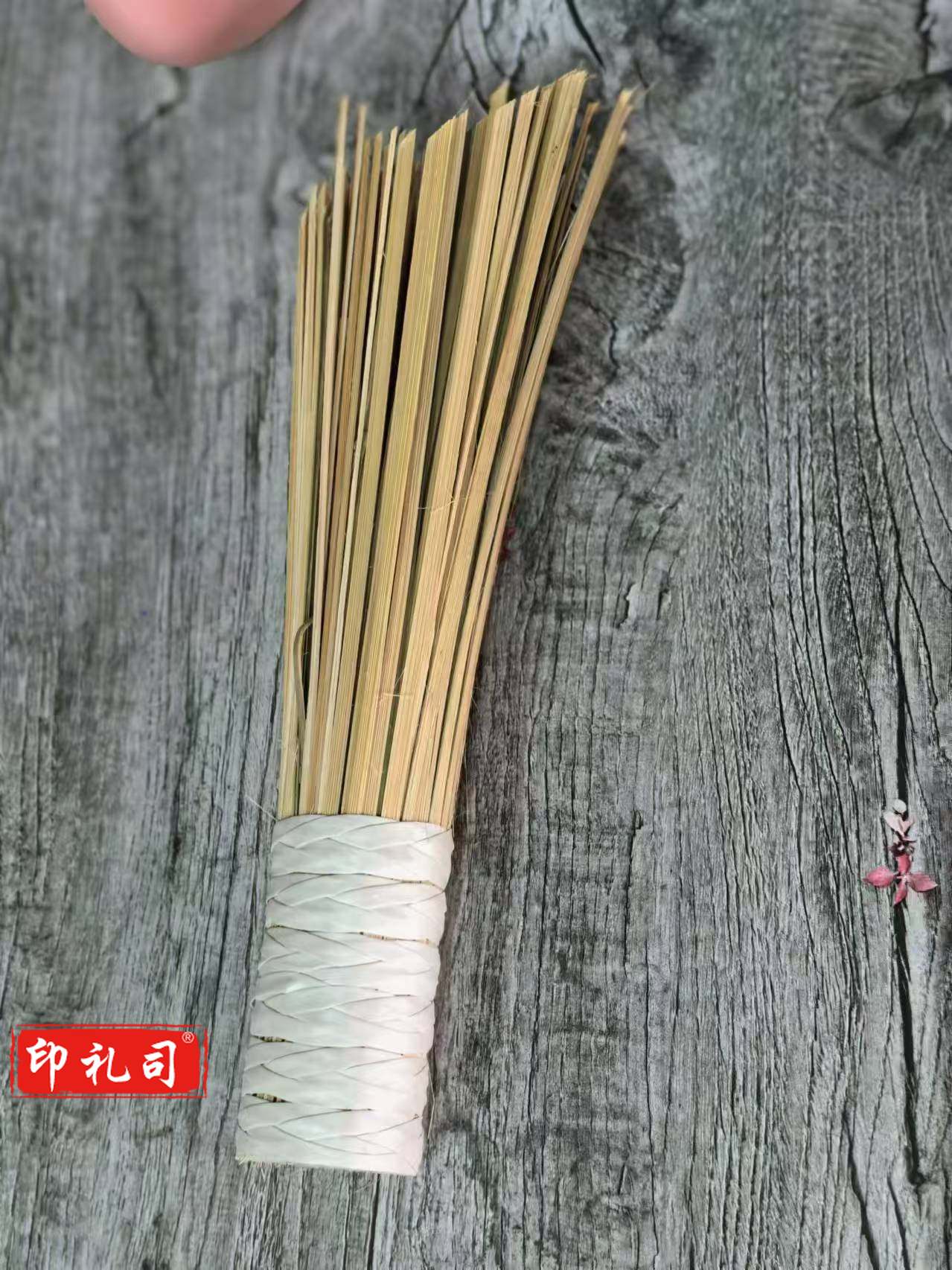  竹锅刷子吹竹斜口竹刷