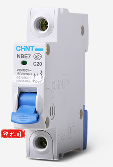 正泰(CHNT) 空气开关 家用小型断路器 空开 1P32A