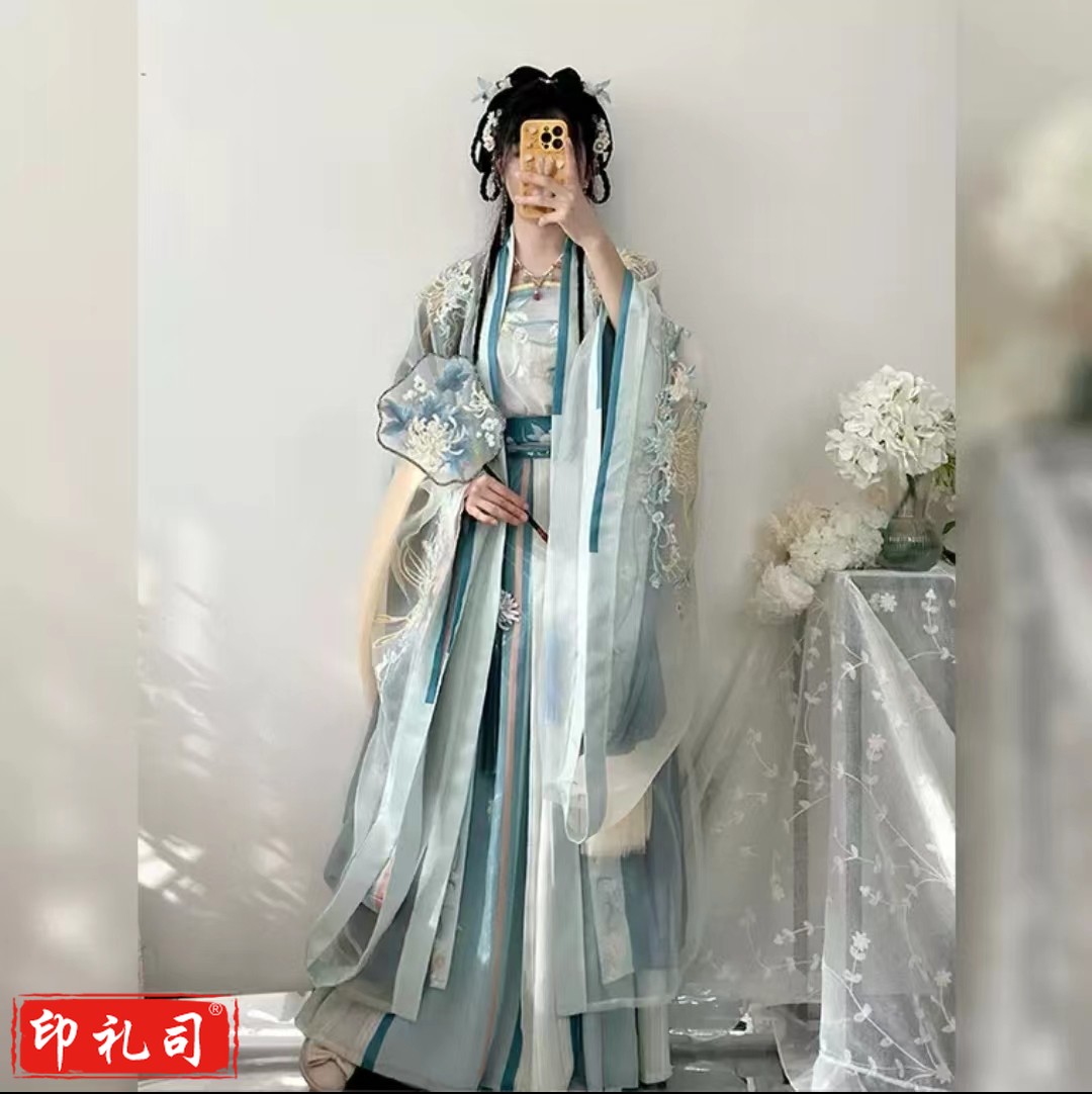 宋制汉服女百褶裙超仙套装