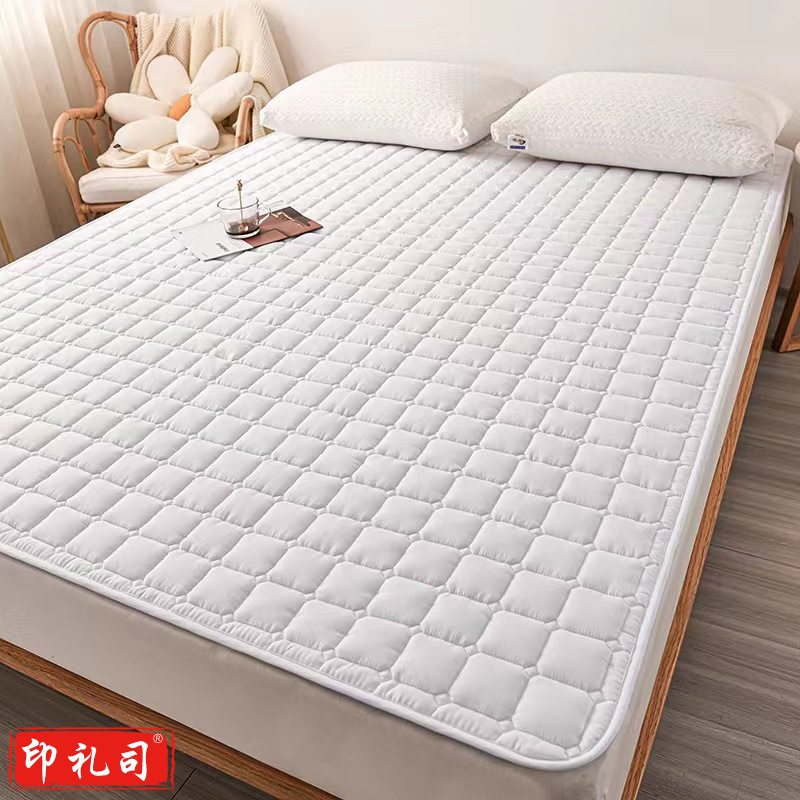 酒店公寓专用白色褥子 1.8米床褥子 1.8m*2m