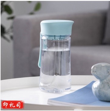 茶花(CHAHUA) 运动水杯塑料杯健身水壶带滤网随手杯儿童便携水杯带提绳400ML新款蓝色 B38002