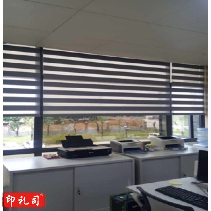 51eeca75-e4aa-4e77-8a46-7c72d3e214b5-large.jpg (700×700)