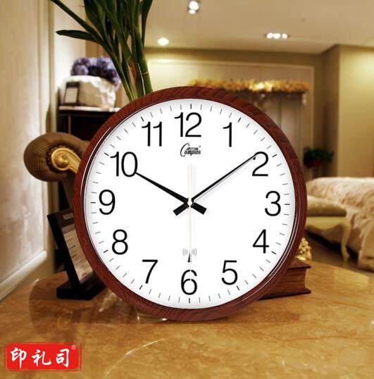 康巴丝（Compas） 13英寸三代智能电波钟挂钟2100S-2037（CX202401251709345439）