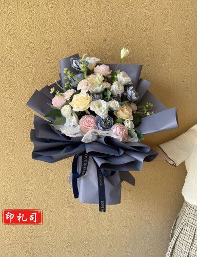 毕业手捧花拍照假花道具交车年会仿真花束大颁奖