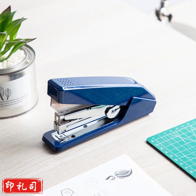 得力(deli)高效省力结构订书机/订书器适配12#订书钉可装150枚钉蓝色0468