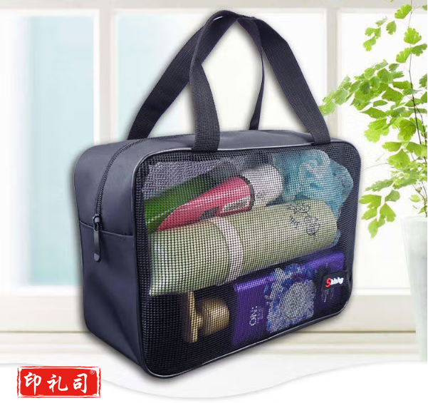 洗漱套装   含 牙膏、牙刷、牙杯、肥皂、洗发露、毛巾