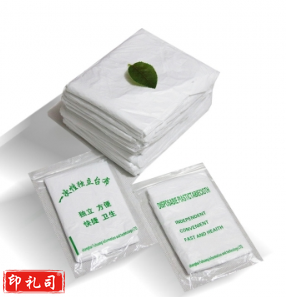 巨联 一次性桌布 台布 圆方桌台布 薄膜台布 塑料台布10片装220*220