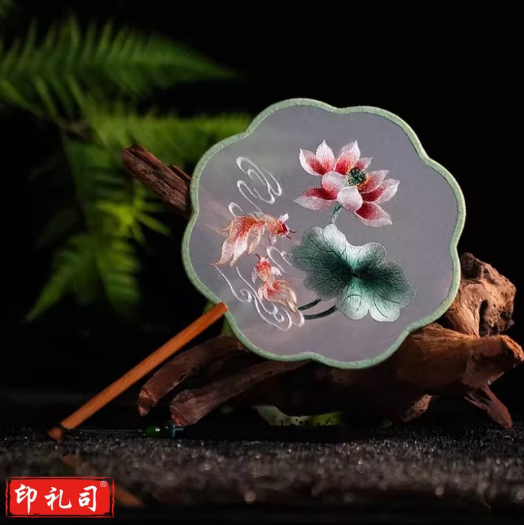 苏绣双面绣刺绣团扇锦鲤+锦盒