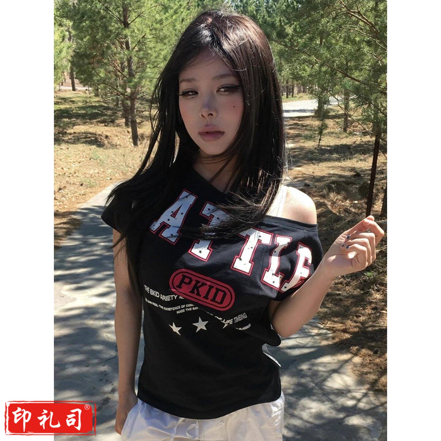 美式潮牌字母一字领斜肩短袖T恤
